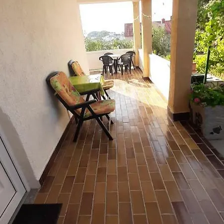 Apartmani Lana Rab Kampor Exterior photo