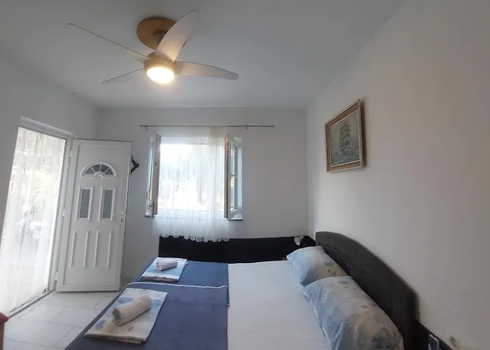 Apartmani Lana Rab