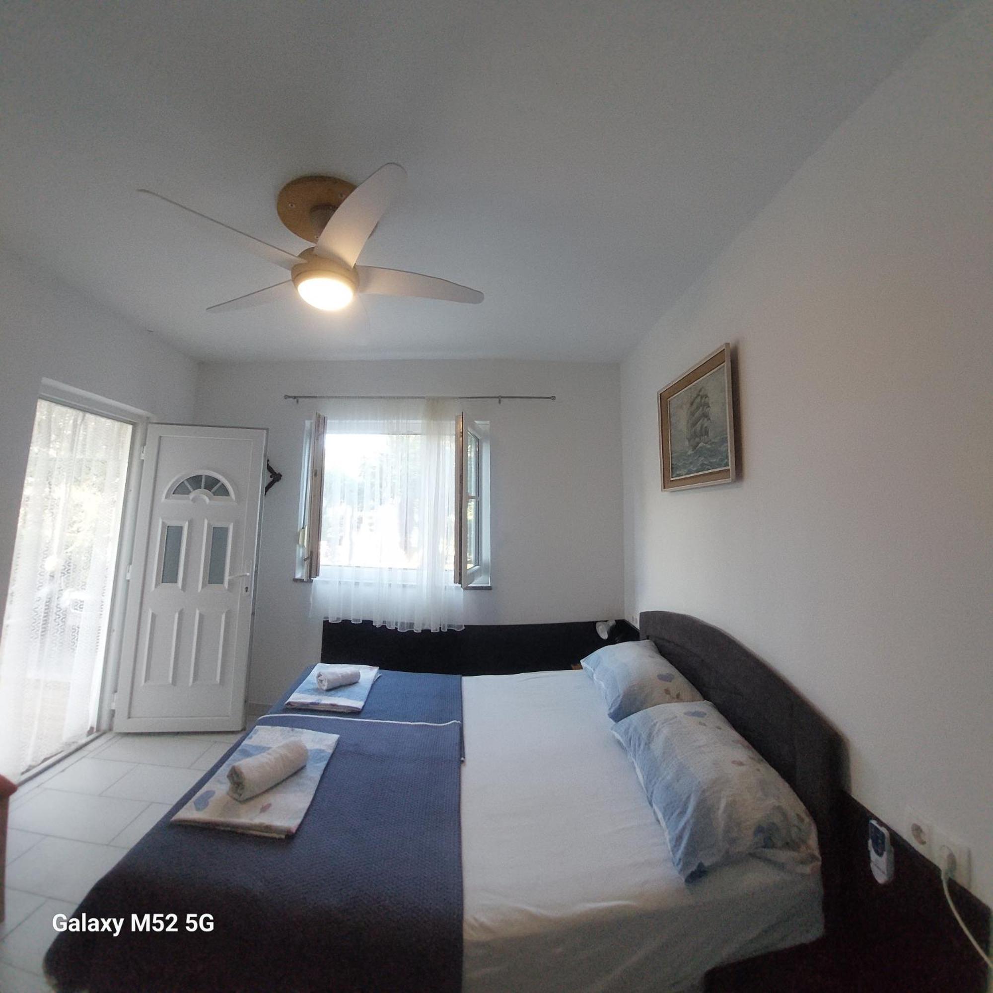 Apartmani Lana Rab Kampor
